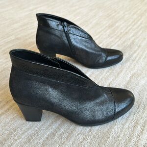 Like New Gabor Enfield Ankle Booties Metallic Black Boots Size UK 5 | US 7.5